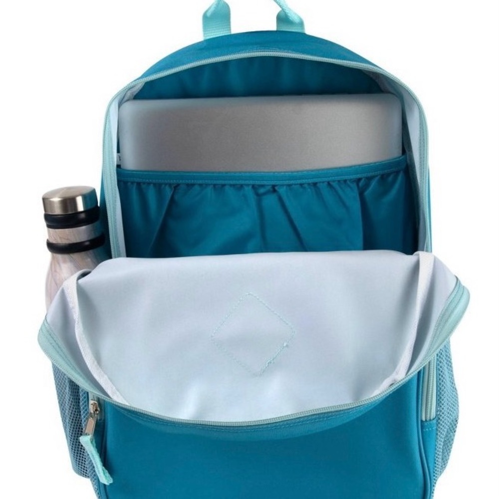 Backpack‎ - Picture 4 of 5
